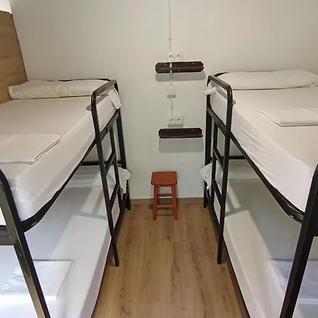 La Calabaza Del Peregrino Hostel *